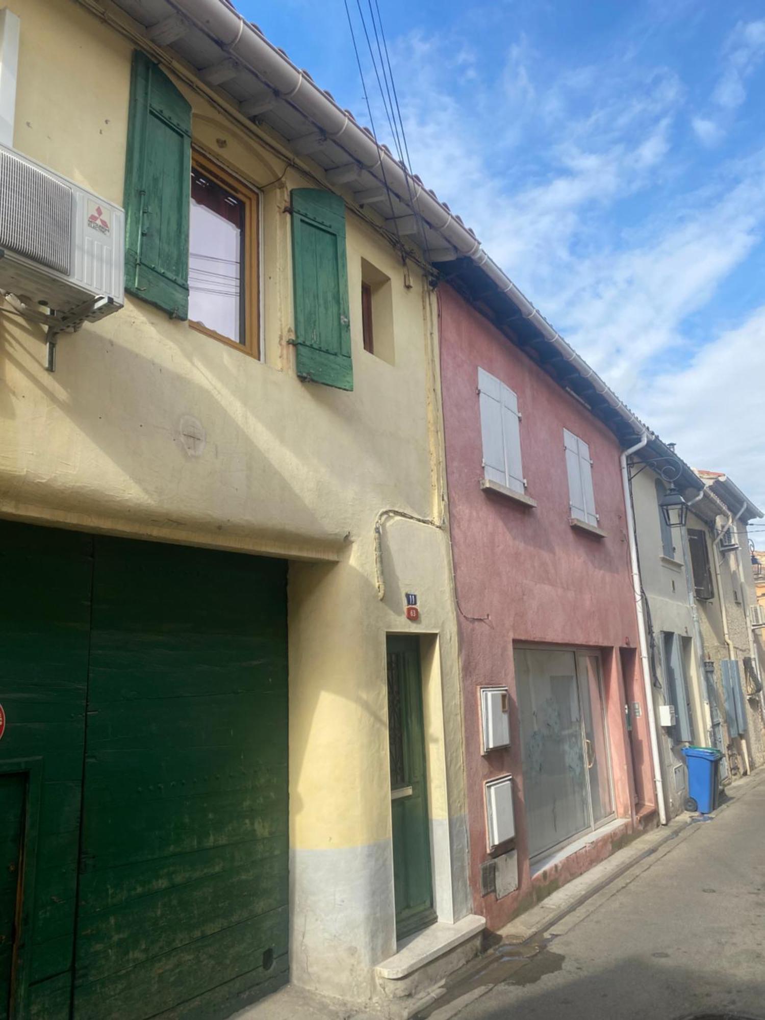 Maison De Ville Proche Mer, En Camargue Sur Le Chemin De Saint Jacques De Compostelle, Clim Reversible Vauvert Exterior photo